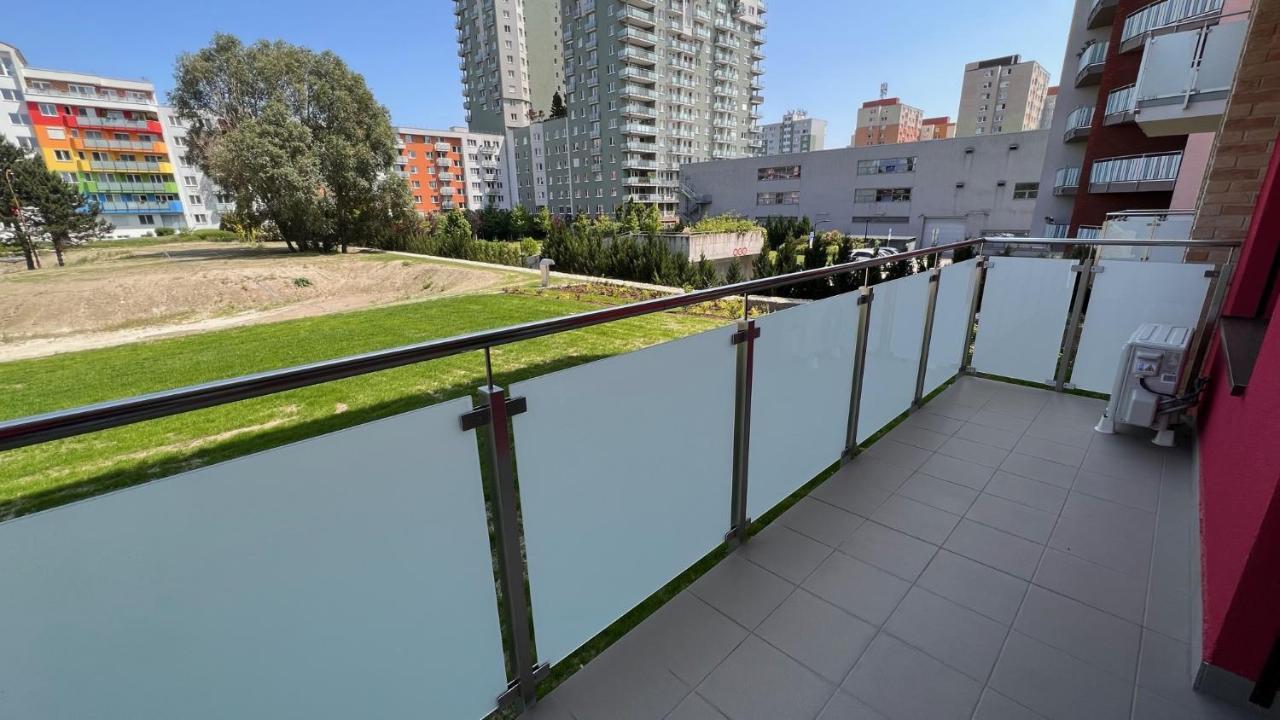 3 Room Apartment 2X Balcony, New Building, 21 Bratysława Zewnętrze zdjęcie